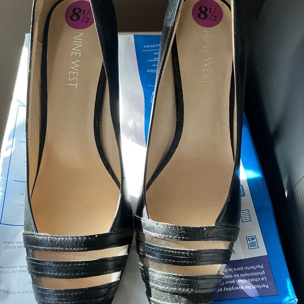 Women’s High hill shoes black Nine West size 8.5